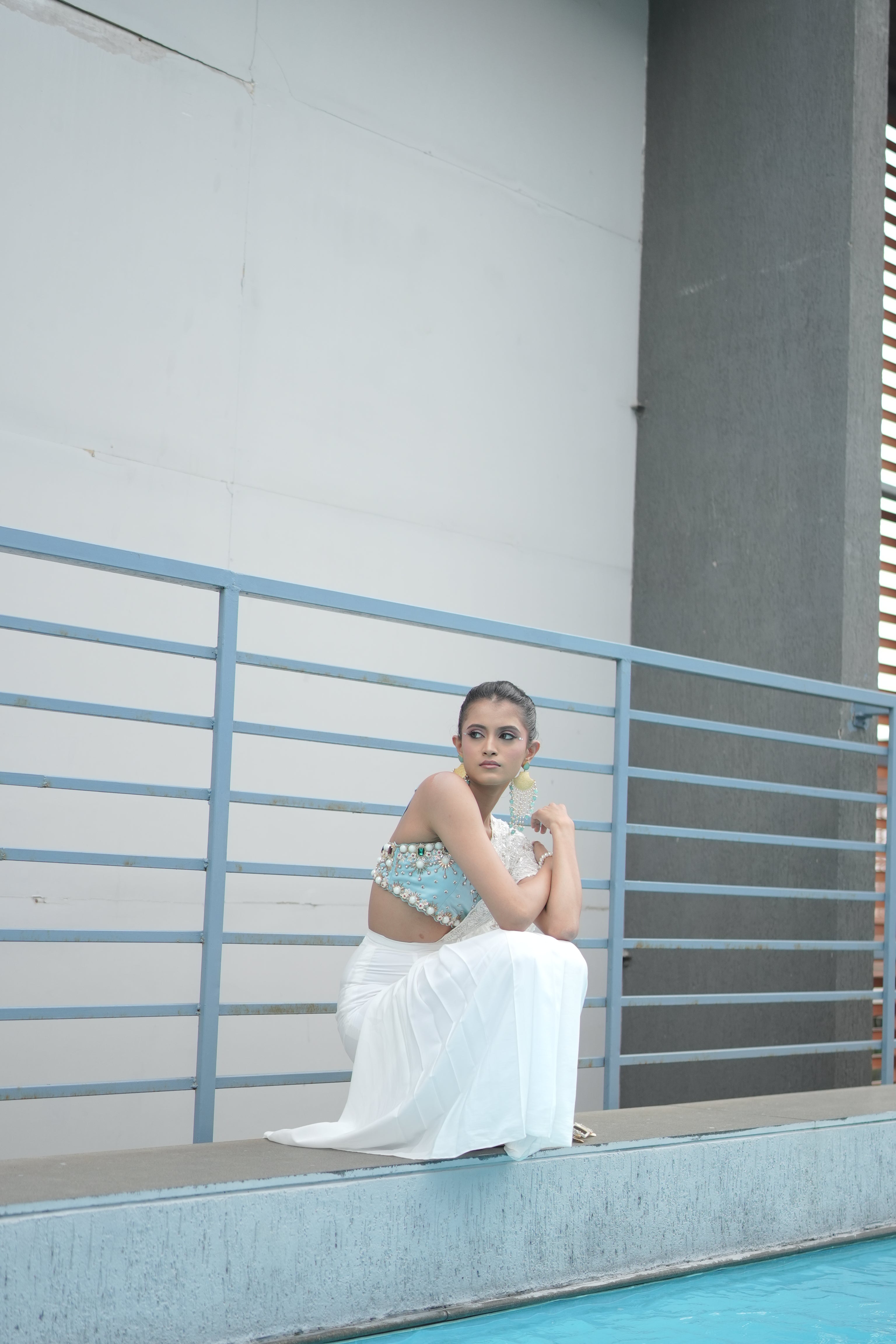 Two toned blue and white embroidered pre drape saree