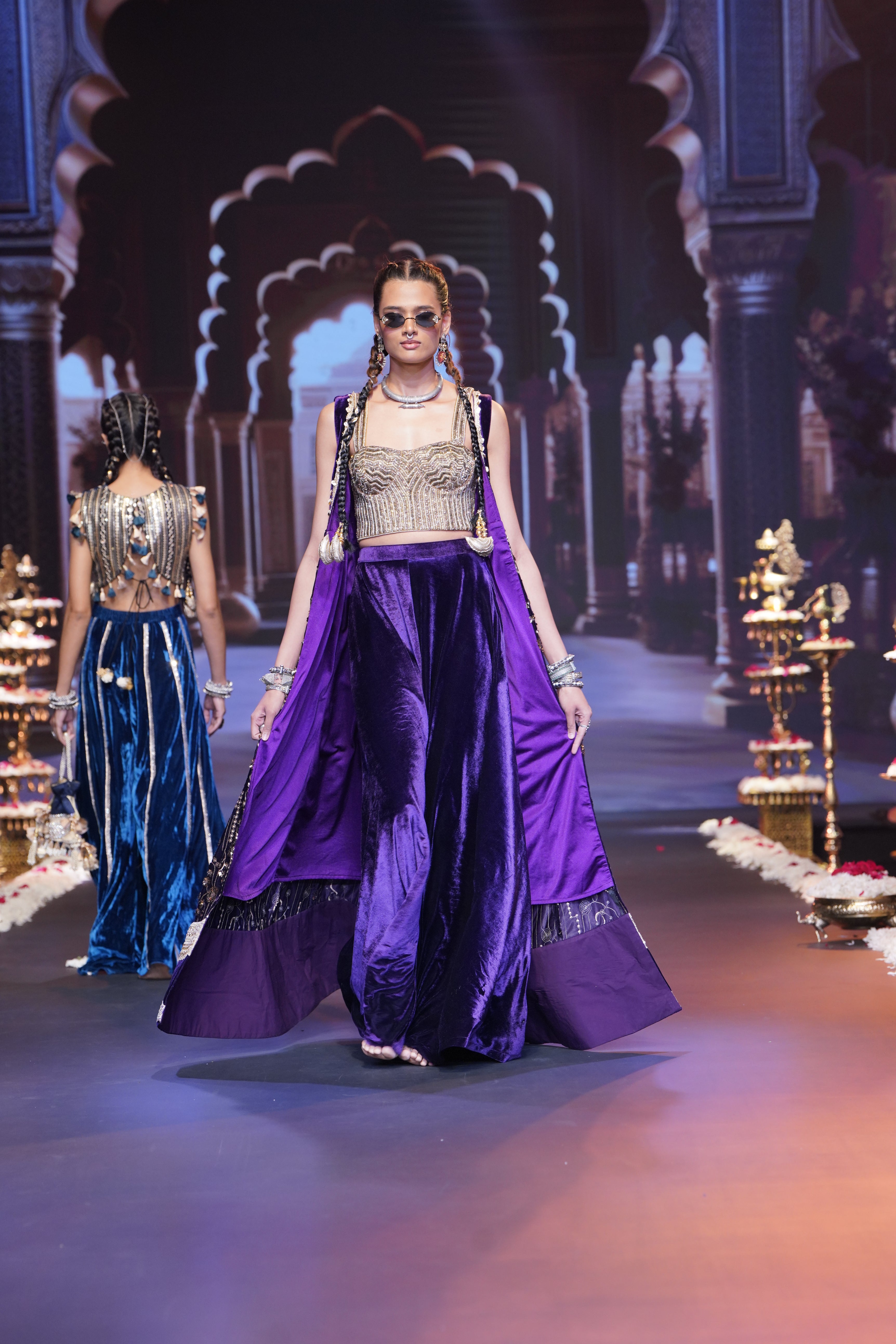 Purple embroidered three – piece set