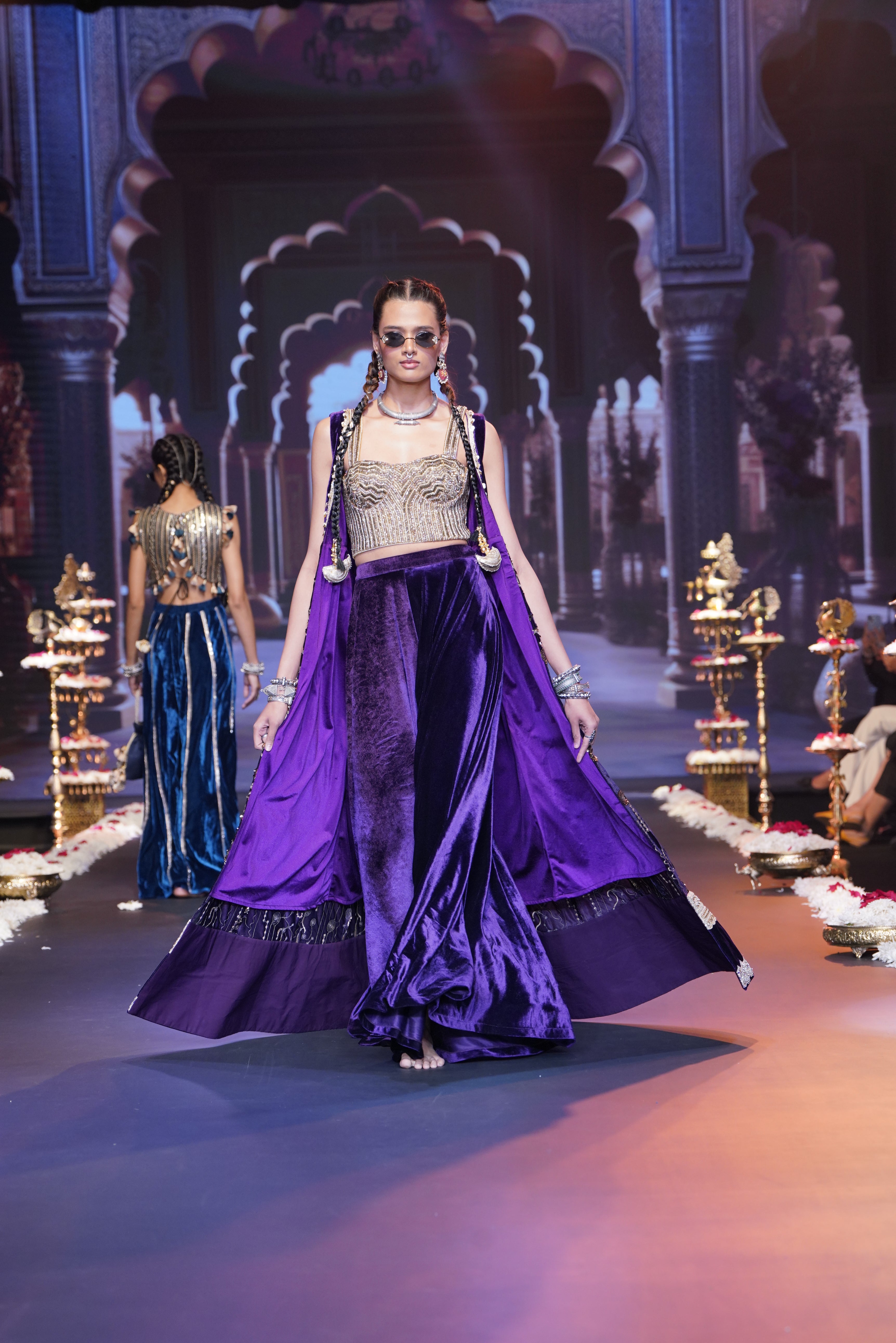 Purple embroidered three – piece set