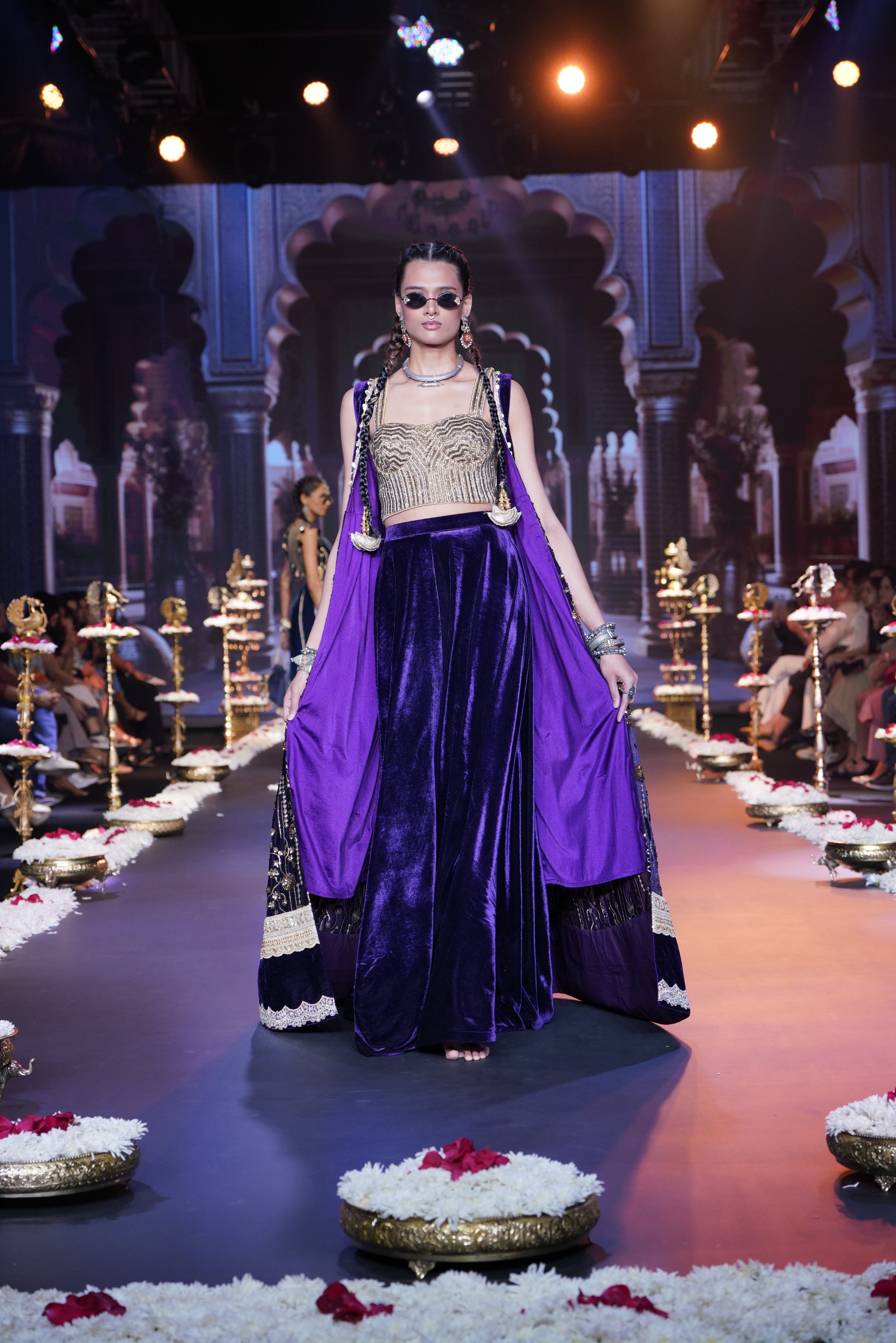 Purple embroidered three – piece set
