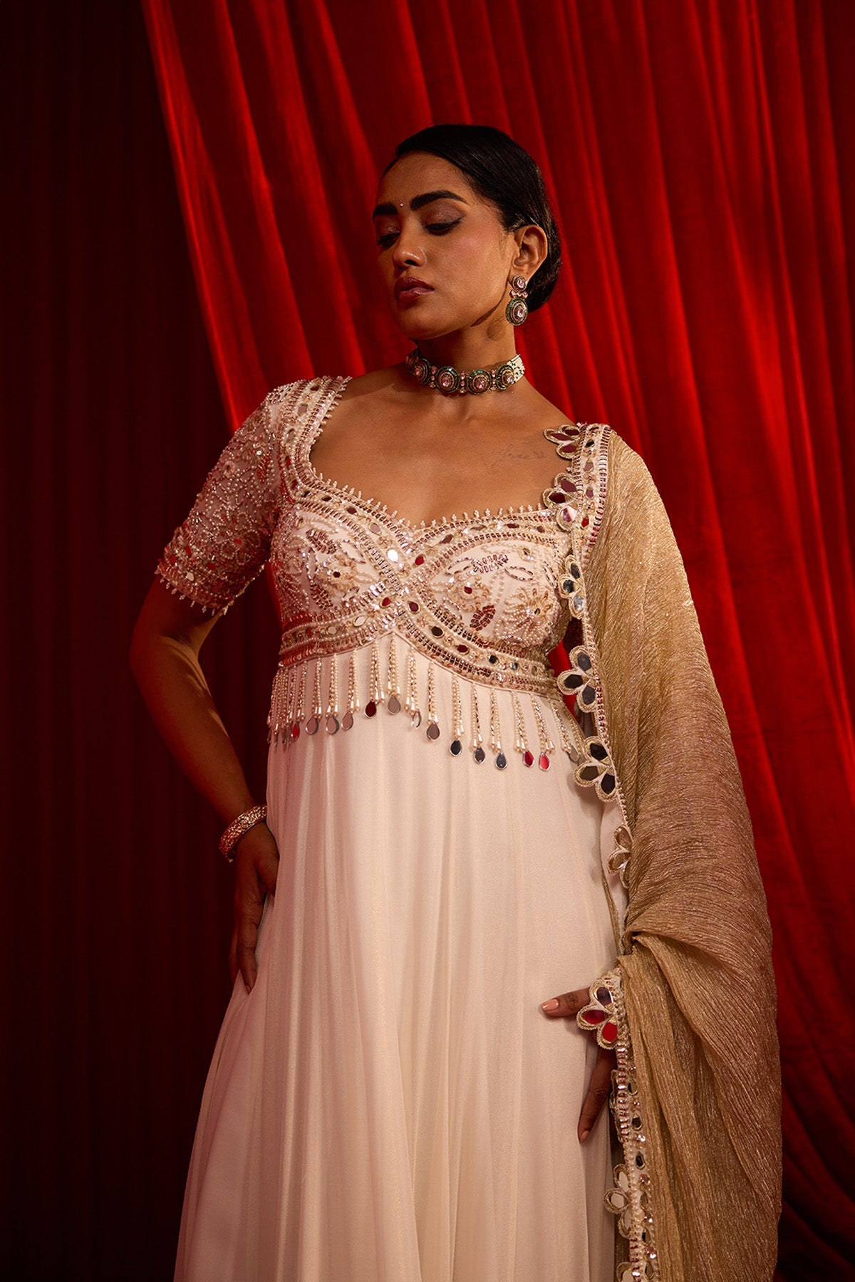 SHWET SANGATI ANARKALI SET