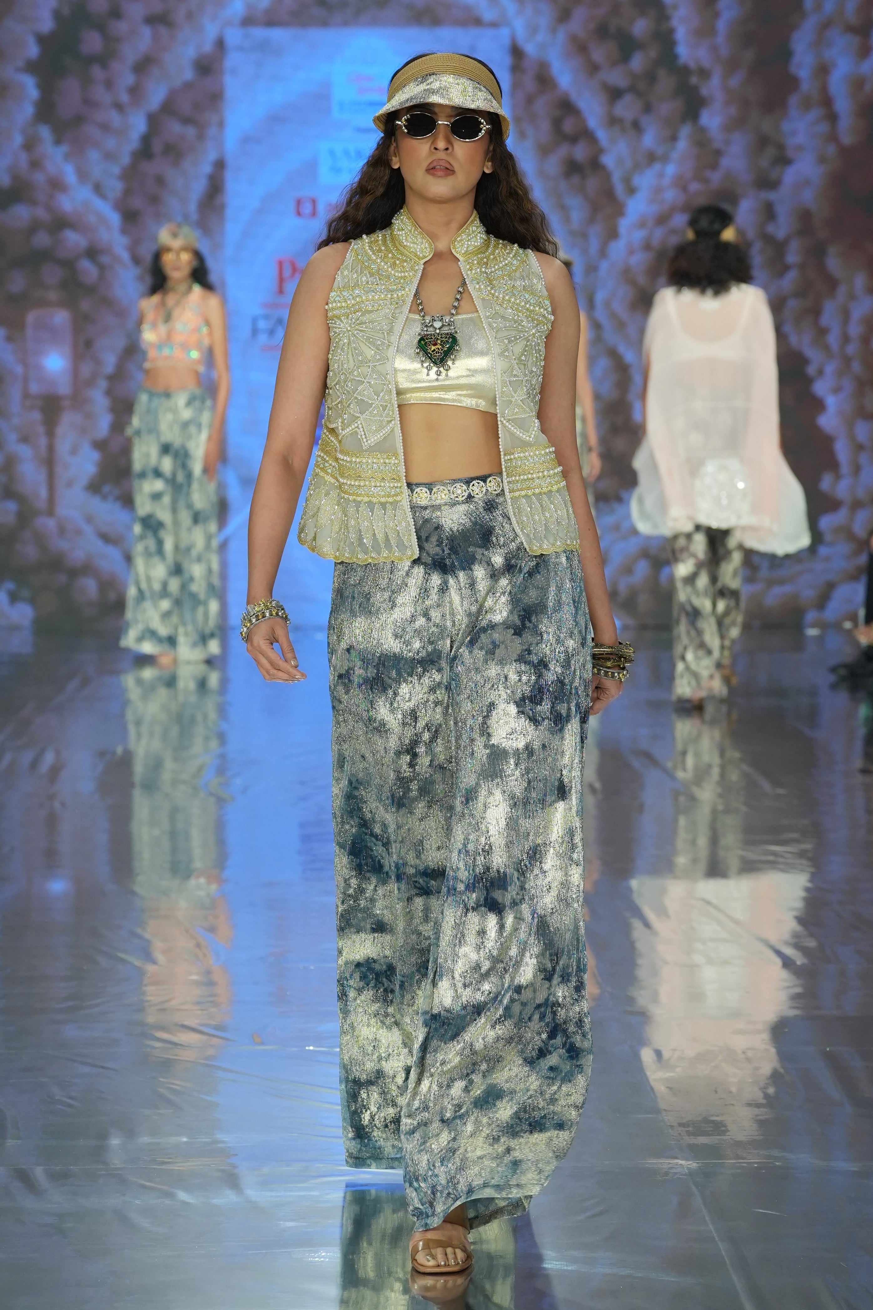 Blue embroidered jacket 3 Piece set