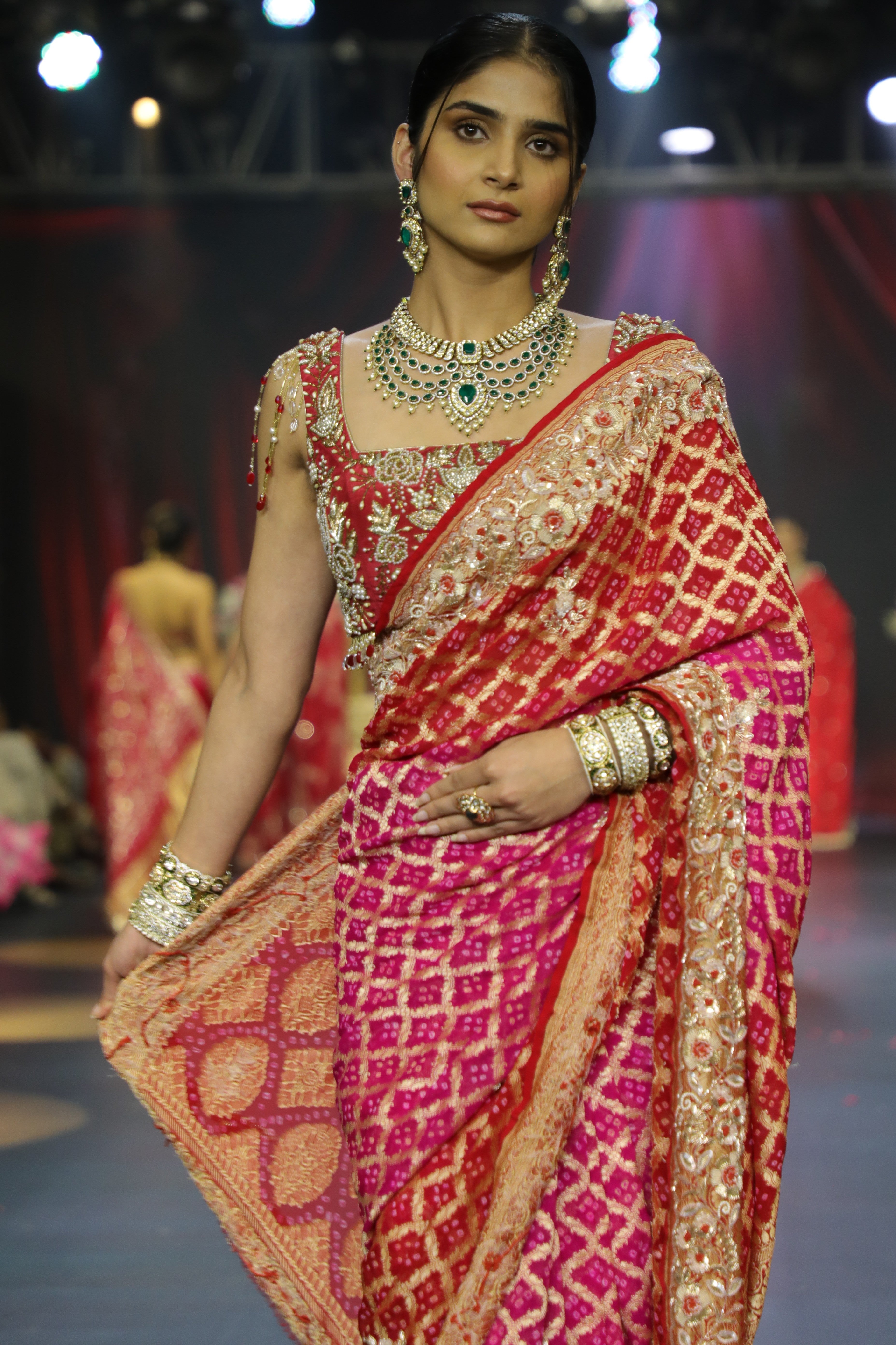 Dual tone Bandhani brocade Saree