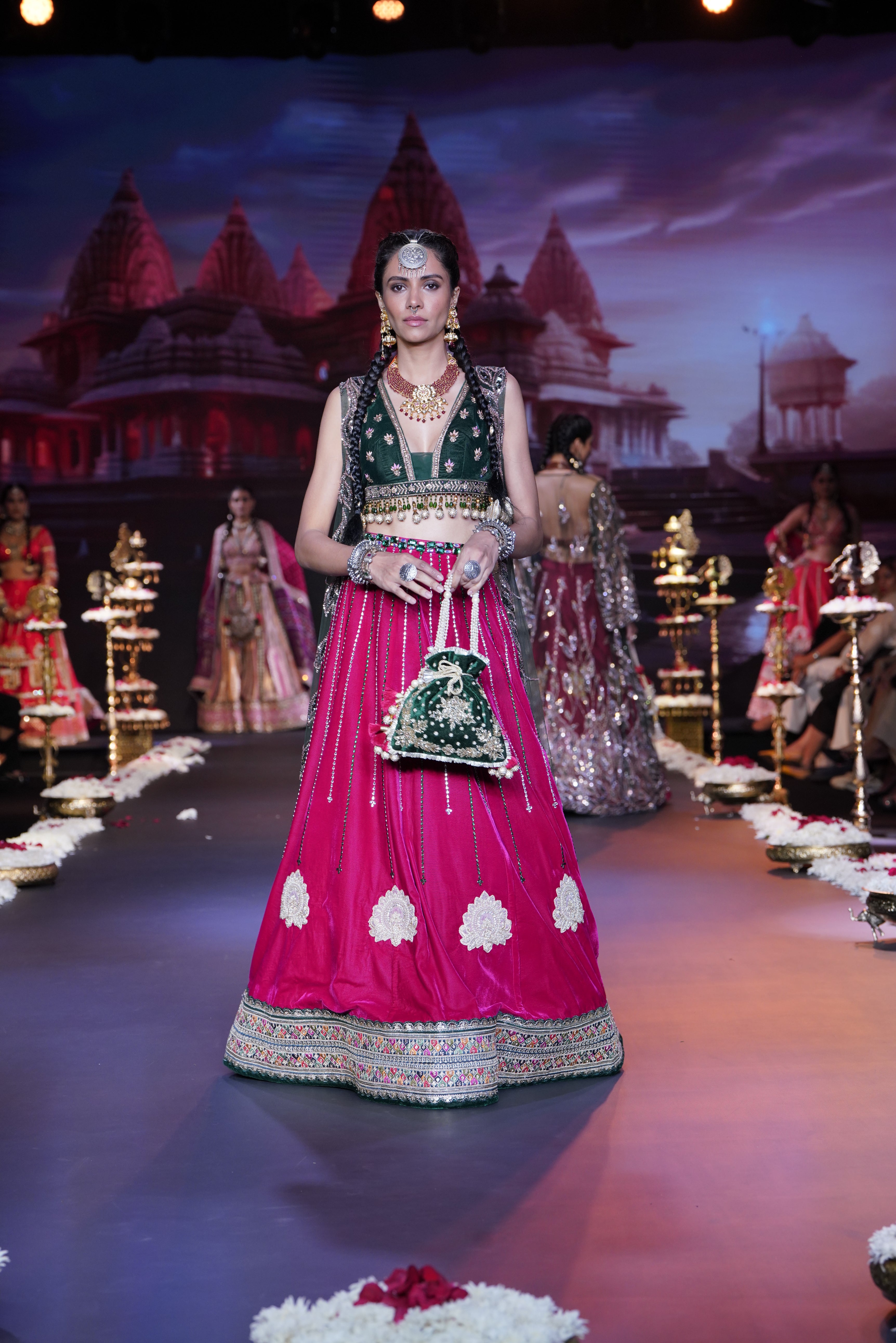 Dual tone lehenga set with jagannath print on cape