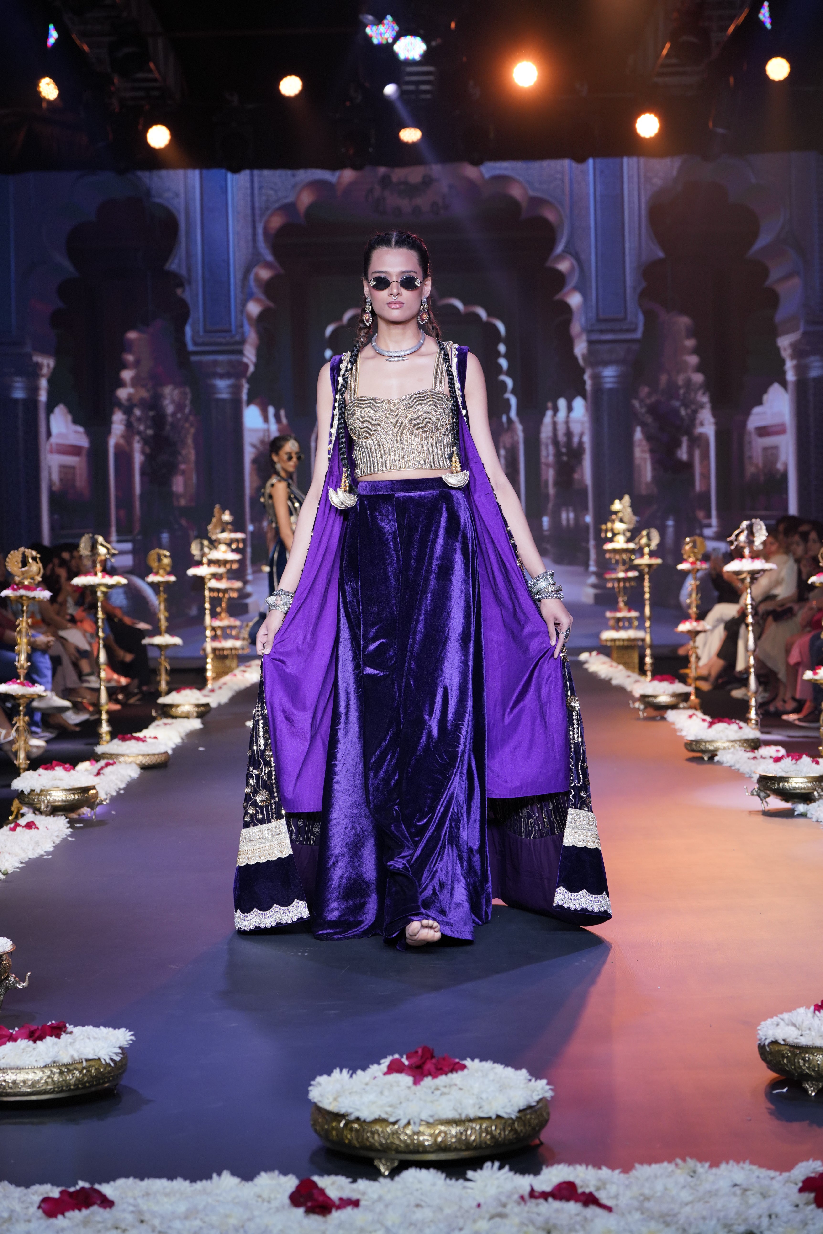 Purple embroidered three – piece set