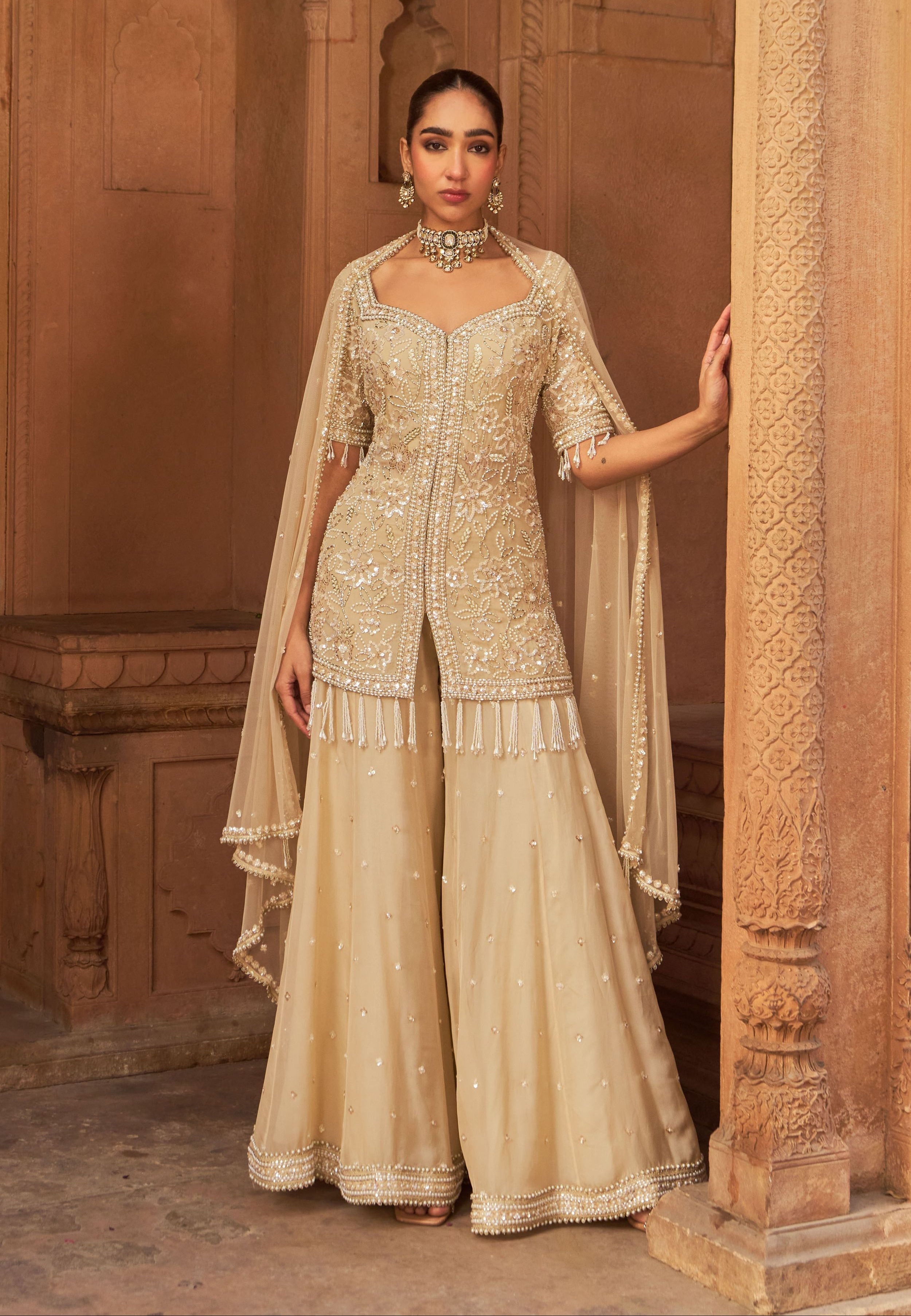 JASHNAA-E-SUNHERI SHARARA SET